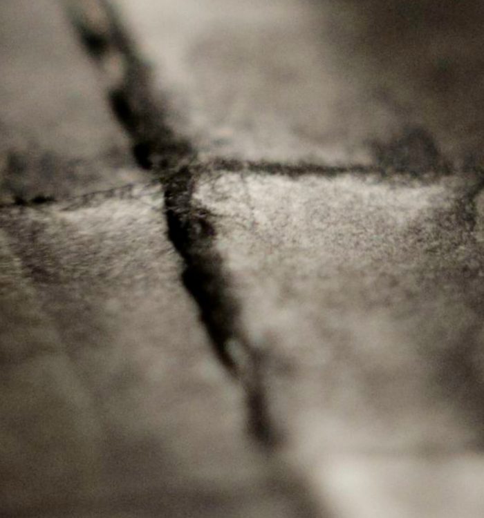 Vr8-E-Deux Lignes noires